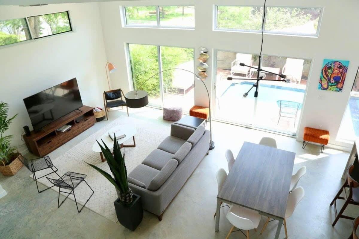 Stunning Modern Home W Pool & Hot Tub In Dt Austin Buitenkant foto